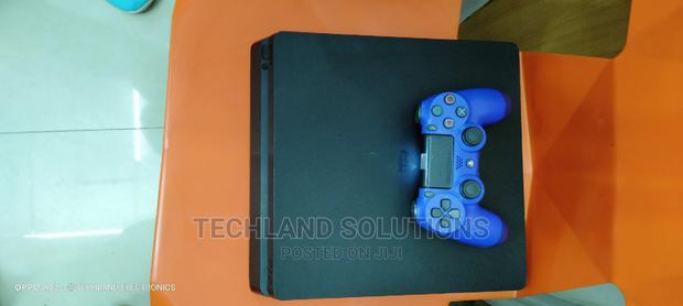 Ps4 Slim 500 Gb - thumbnail 3