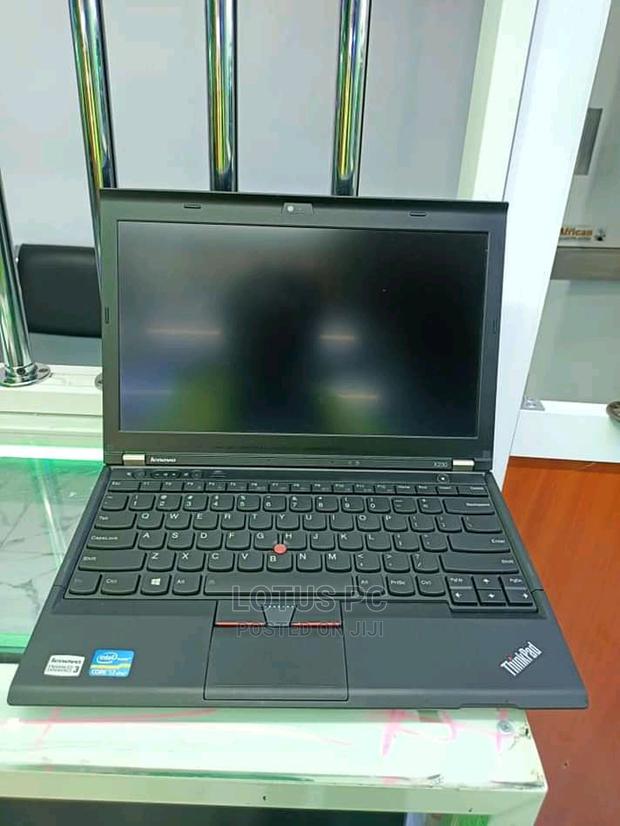 Laptop Lenovo ThinkPad X230 4GB Intel Core I7 HDD 500GB - main view