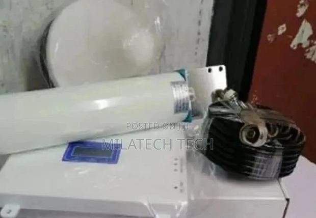 High Mobile Signal Booster 2G 3G 4G Triband