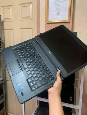 Laptop Dell Latitude E5440 4GB Intel Core I5 HDD 500GB