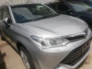 Toyota Fielder 2015 Gray