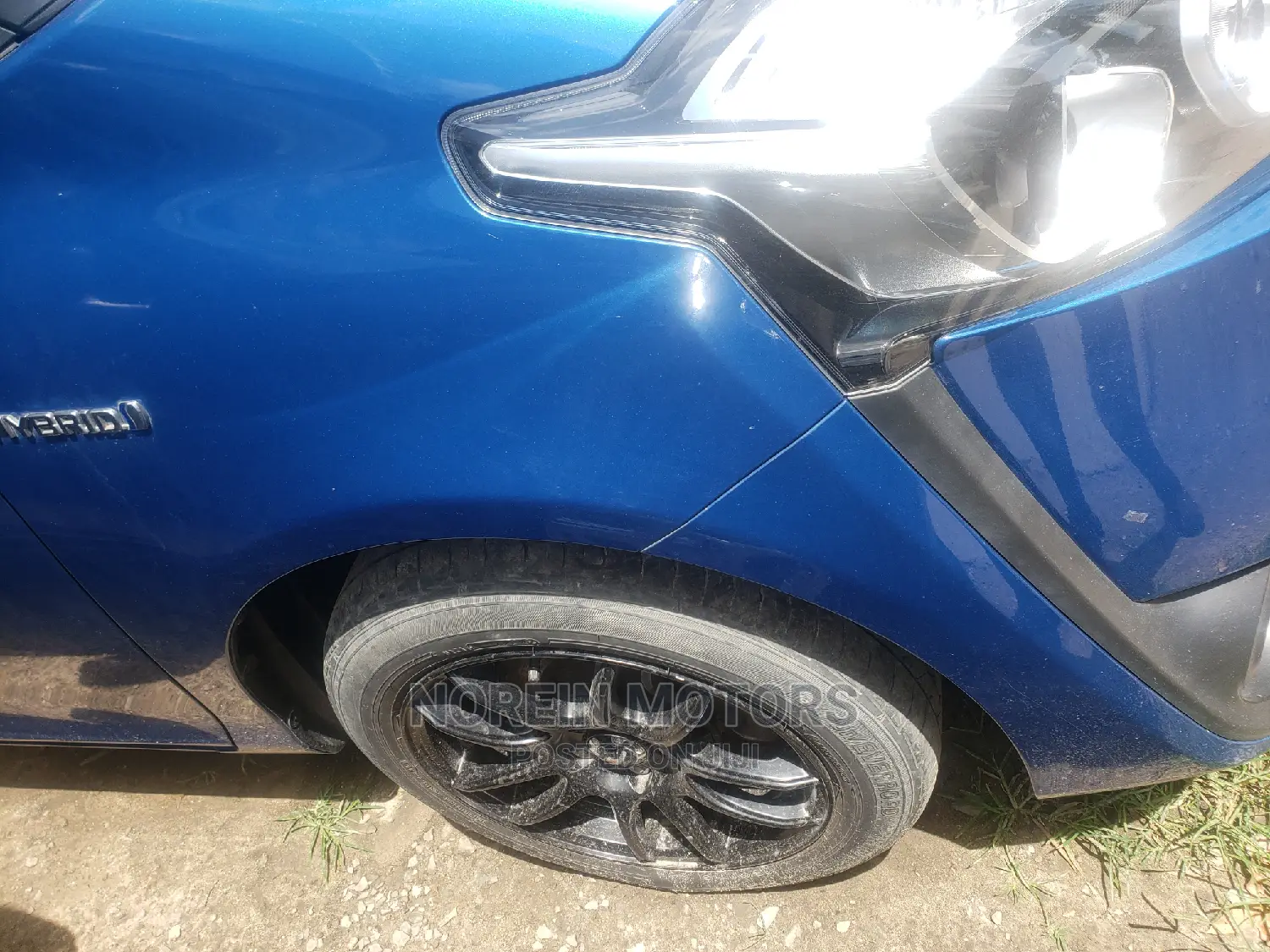 Toyota Sienta 2015 Blue