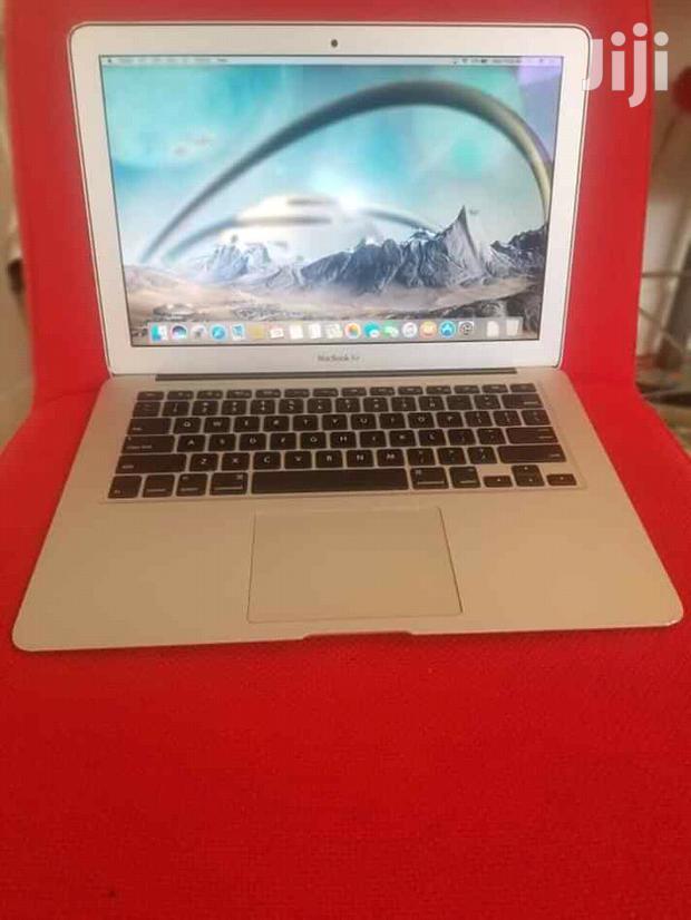 Apple MacBook Air 256GB SSD Core i5 8GB Ram - thumbnail 4