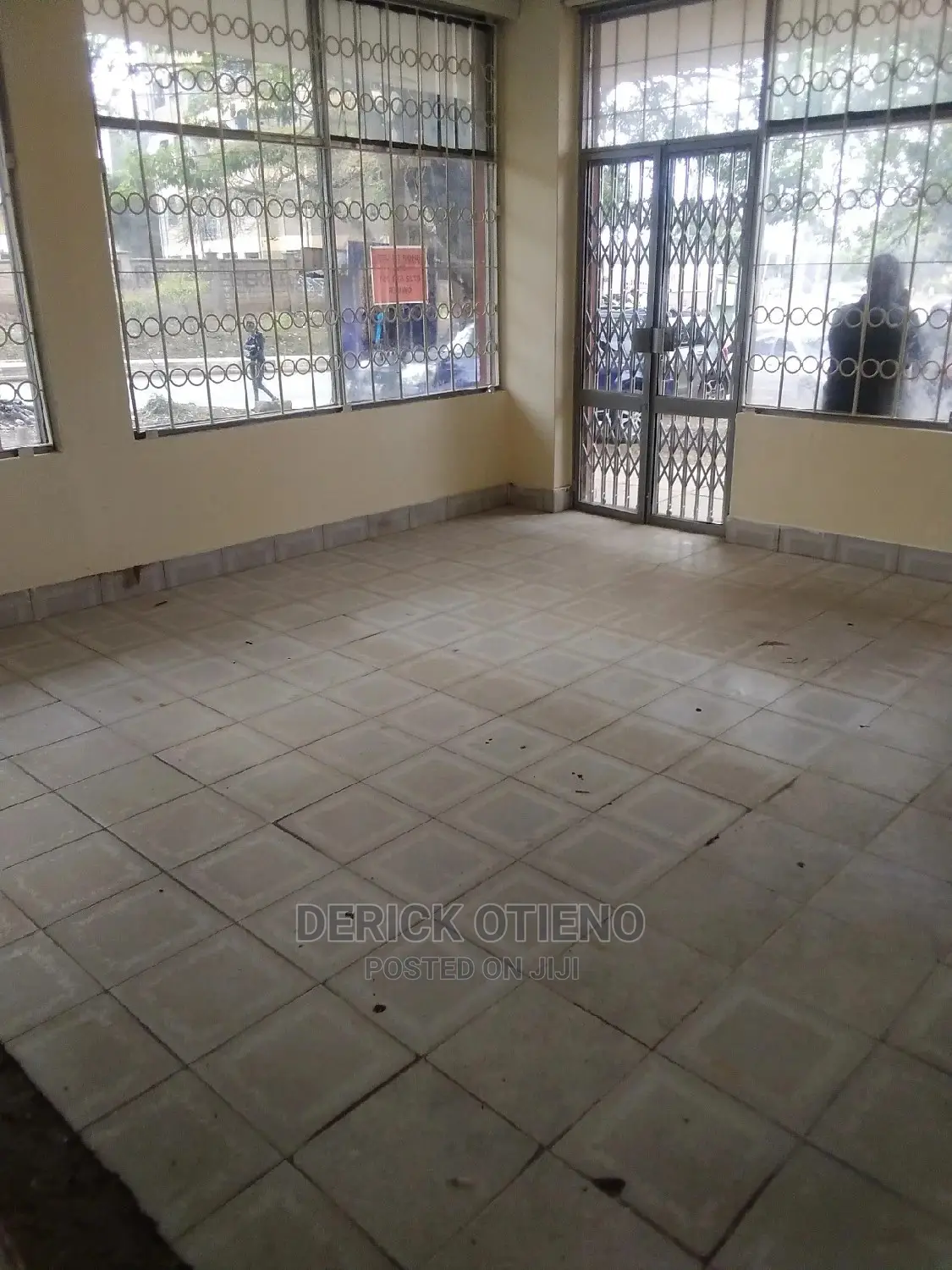 Shop to Let in Madaraka