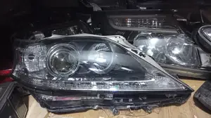 Toyota Lexus Headlight