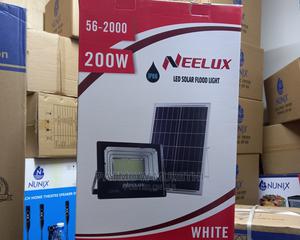 200W Solar Flood Light - thumbnail 2