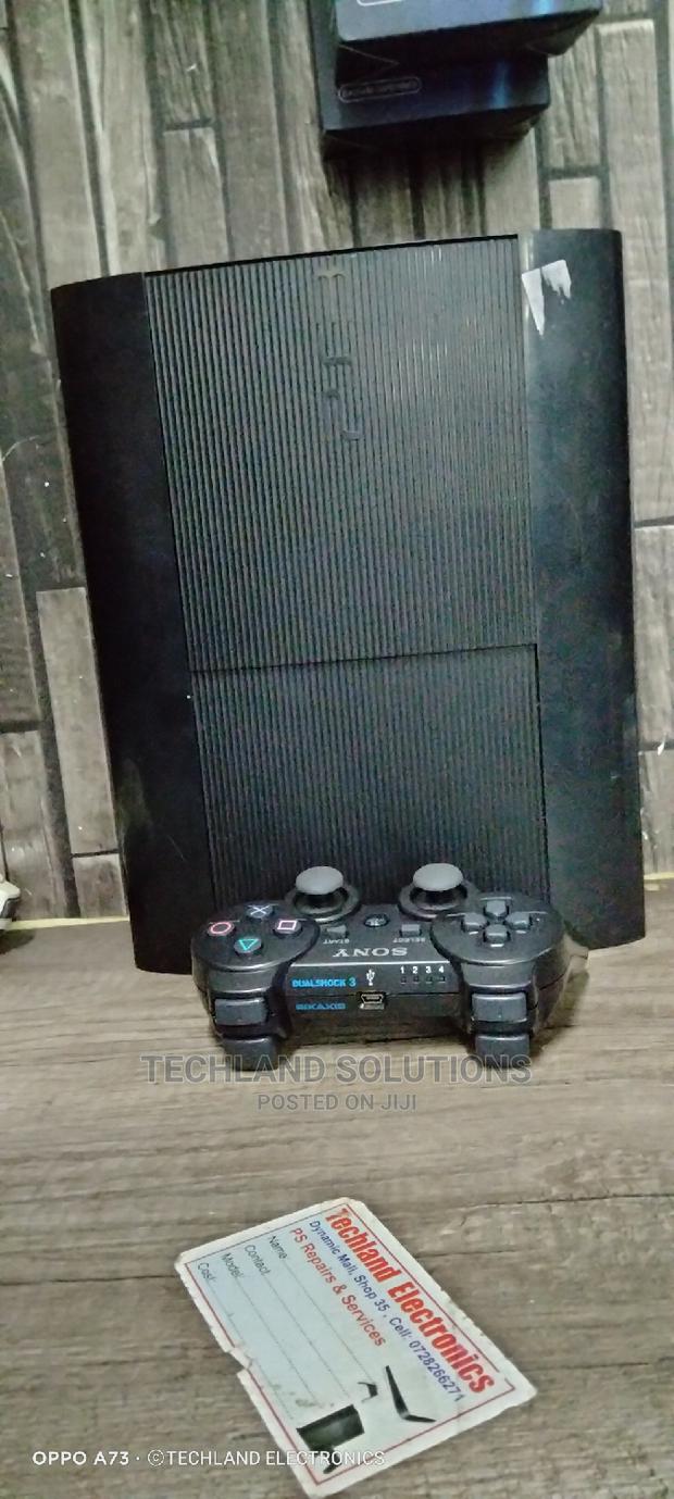 PS 3 Used . - main view