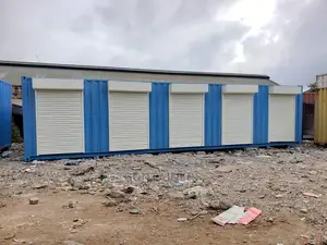 40ft Container Fabricated Into 5 Shops