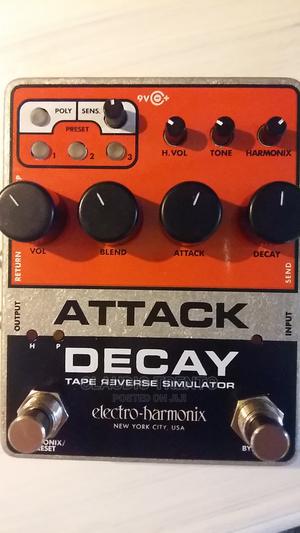 Electro Harmonix Guitar Effect Pedal - thumbnail 2