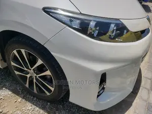 Toyota Estima 2014 Pearl