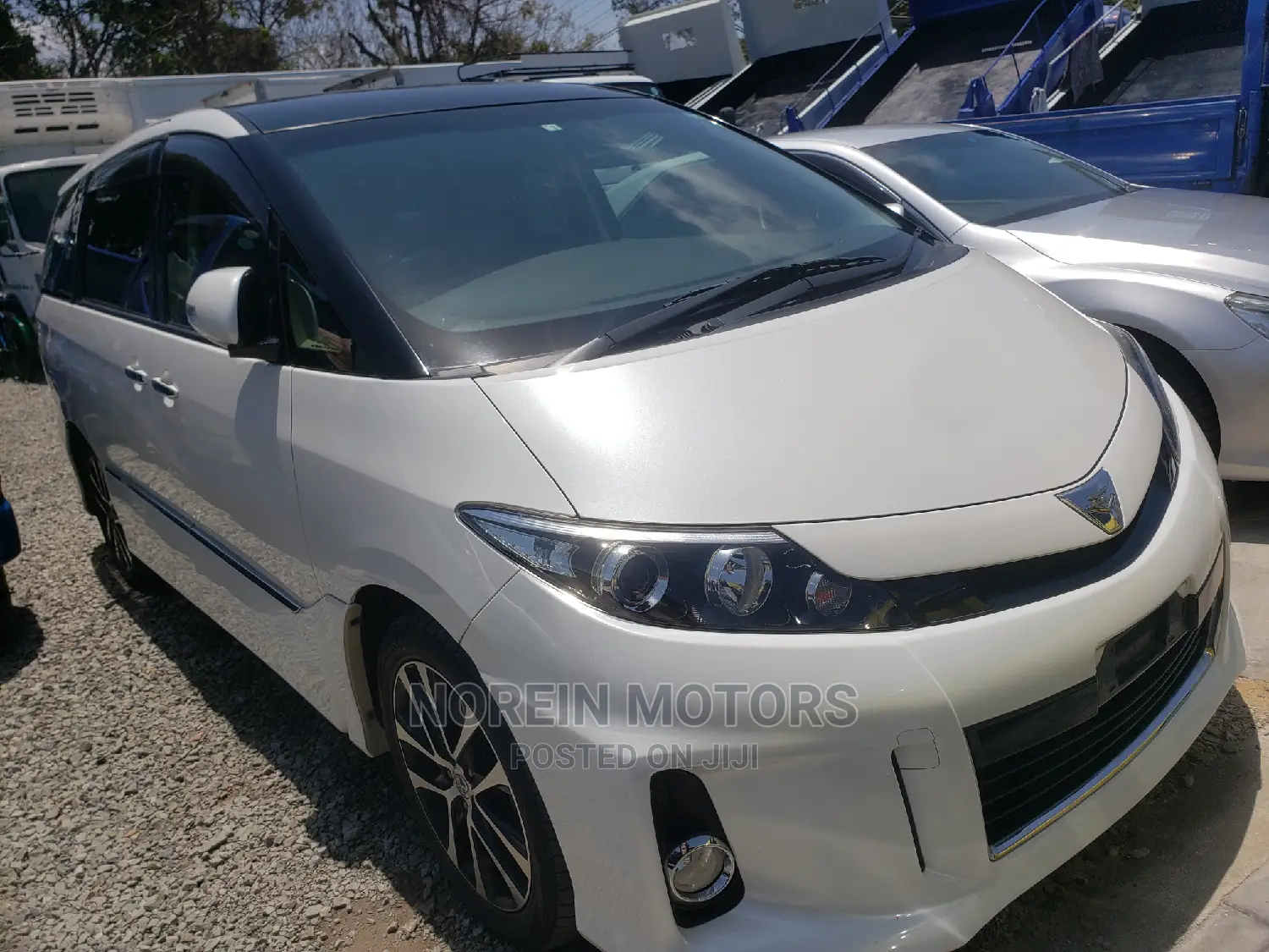 Toyota Estima 2014 Pearl