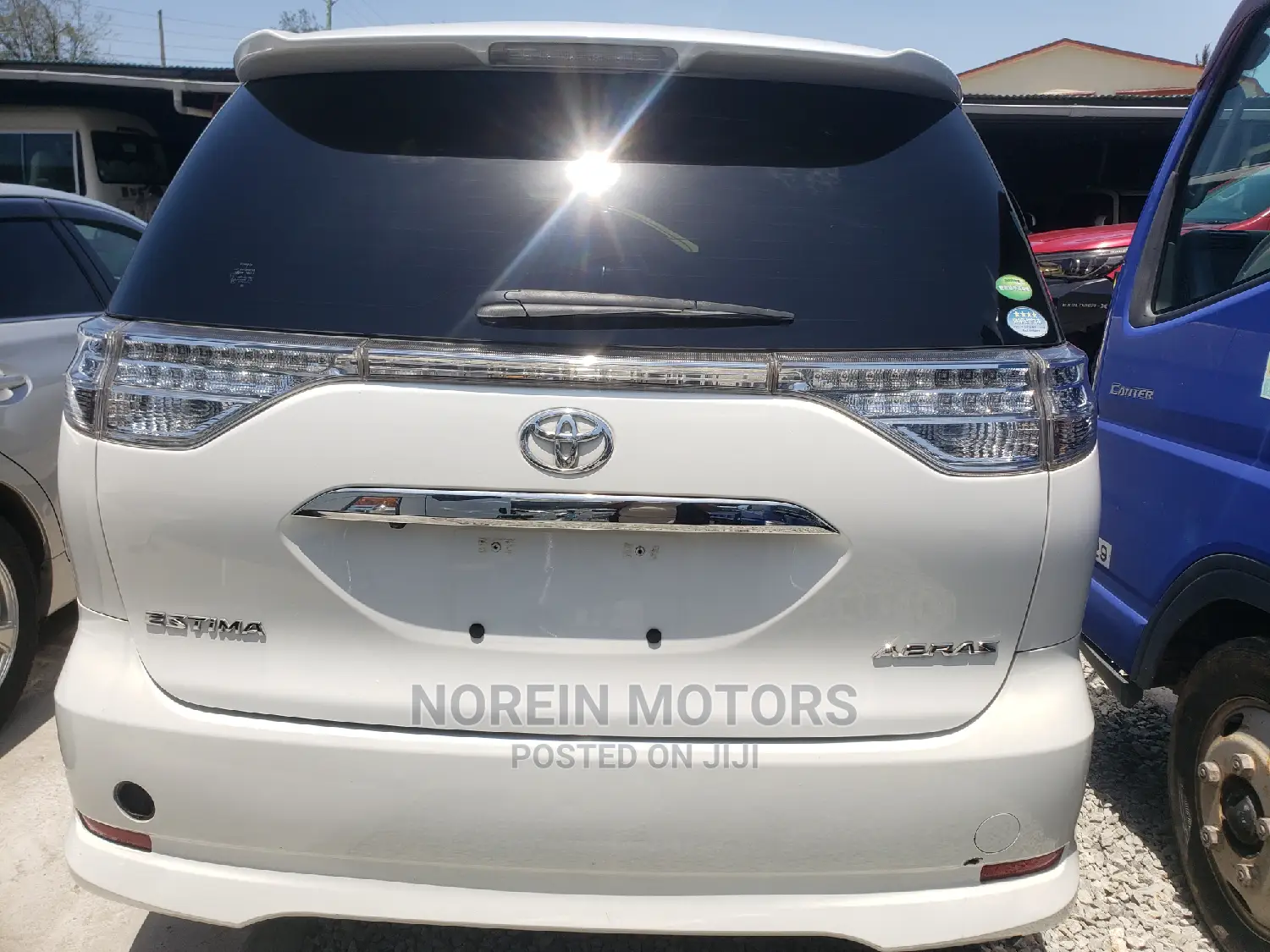 Toyota Estima 2014 Pearl
