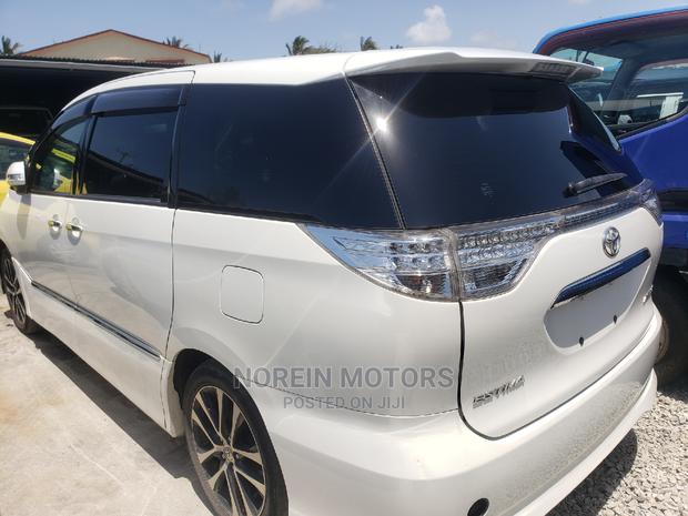 Toyota Estima 2014 Pearl - thumbnail 9