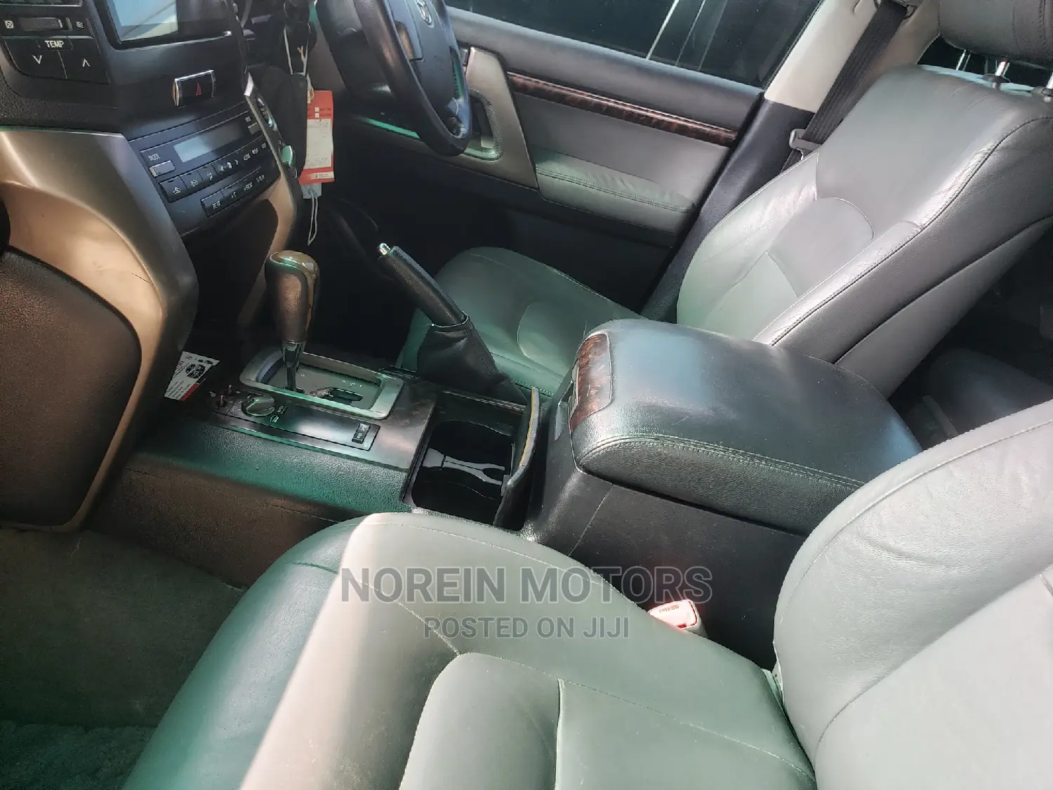 Toyota Land Cruiser 2009 Black