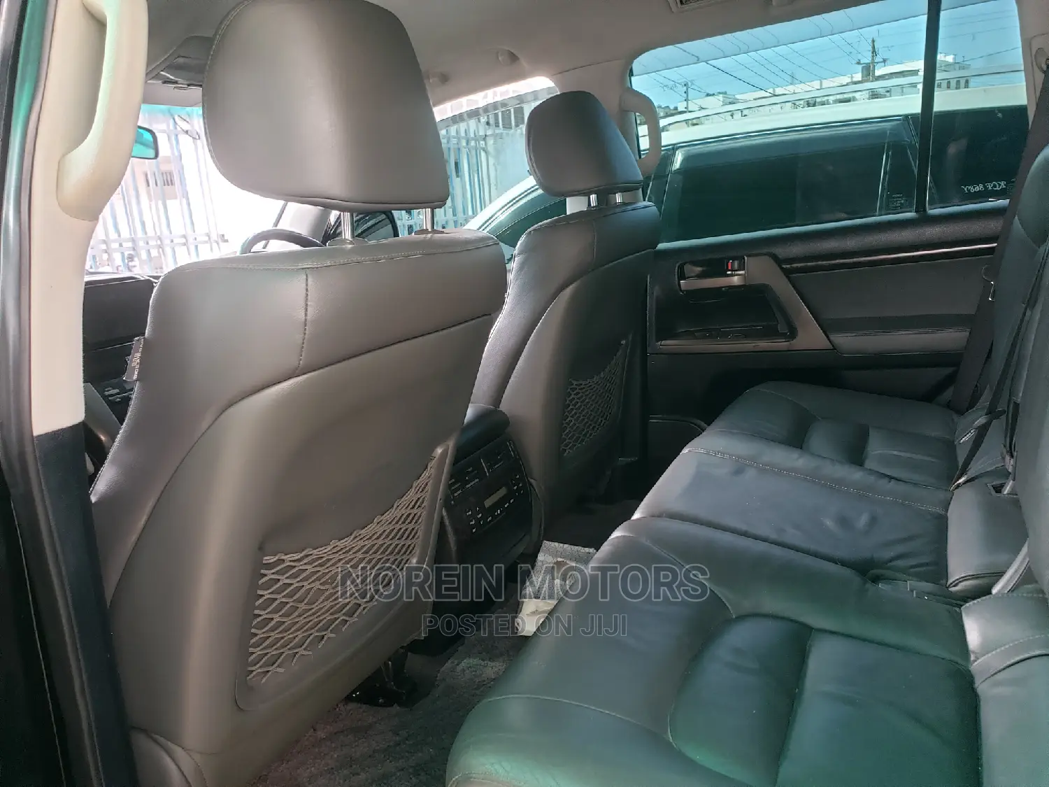 Toyota Land Cruiser 2009 Black