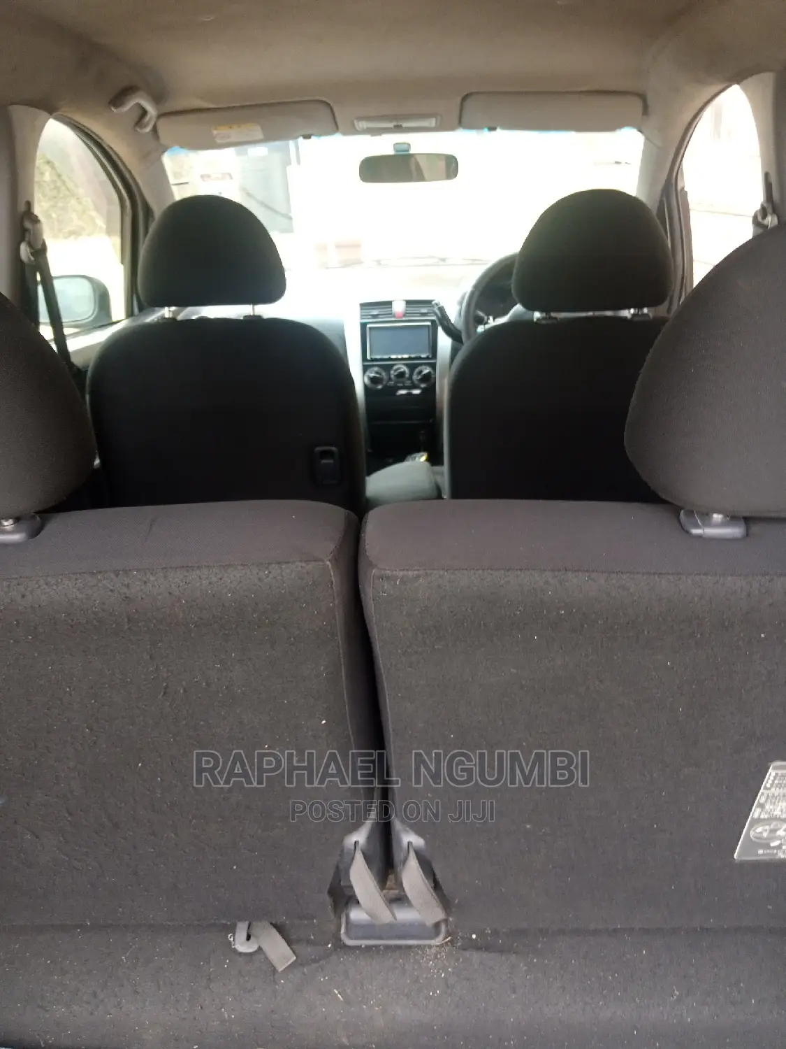 Mitsubishi Colt 2010 Silver