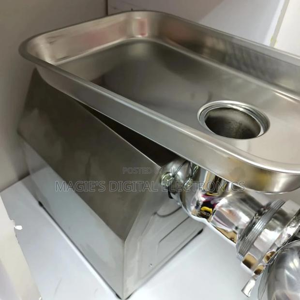 Ideal M12 Meat Mincer - main view