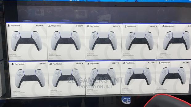 Ps5 Game Pads, New - main view