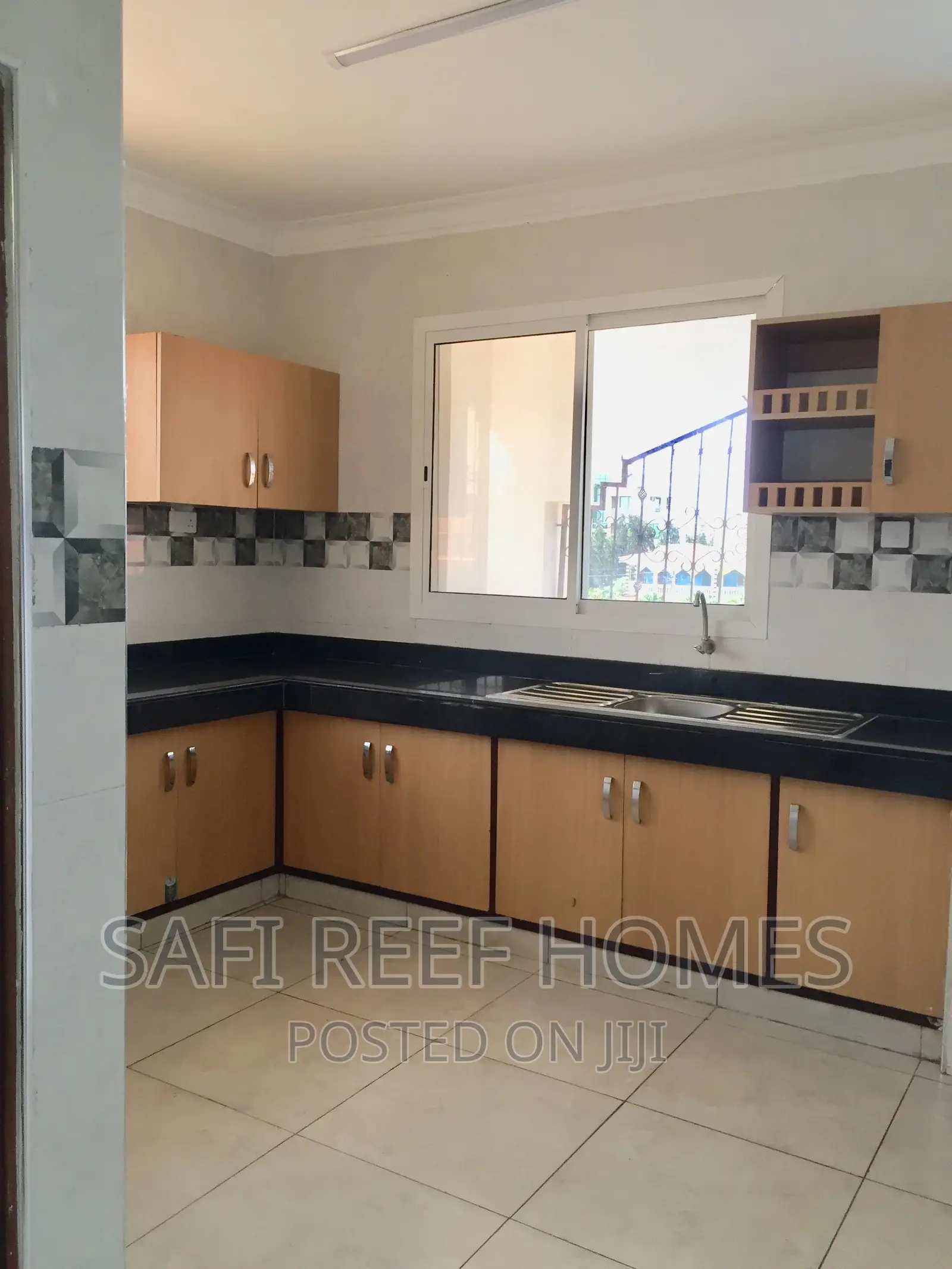 3bdrm Shared Apartment in Nyali for Rent