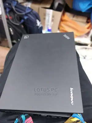 Laptop Lenovo ThinkPad X24 4GB Intel Core I5 HDD 500GB