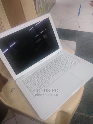 Laptop Apple MacBook Pro 2009 4GB Intel Core 2 Duo HDD 250GB - thumbnail 2