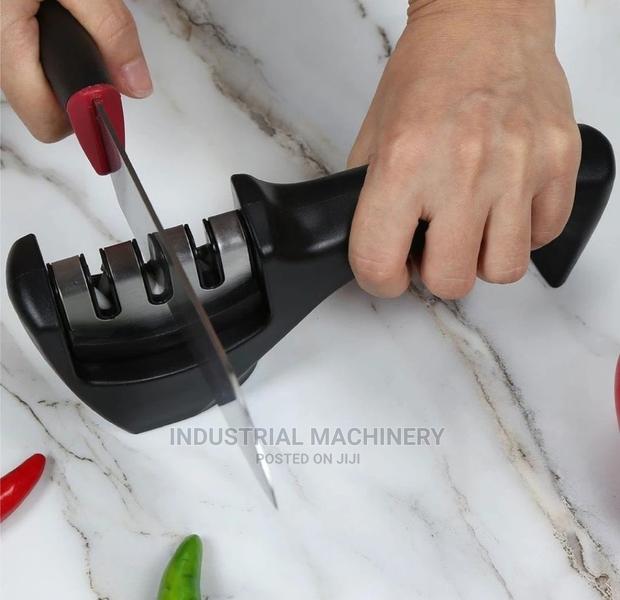 Knife Sharpener Machine - main view