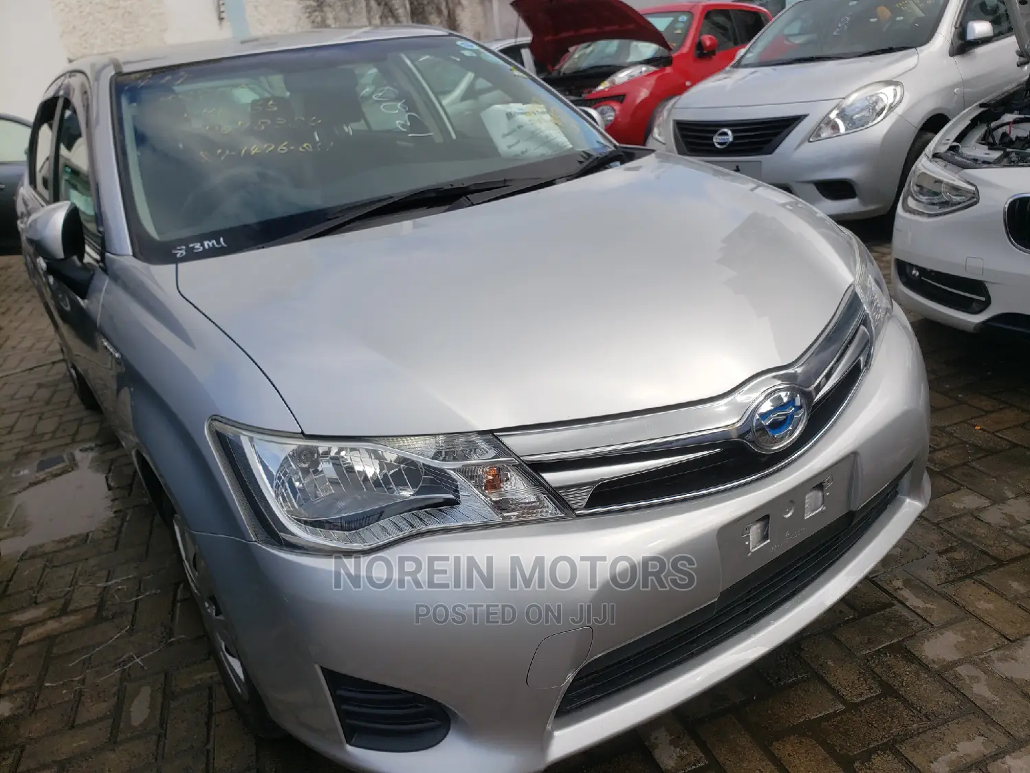 Toyota Axio 2015 Gold