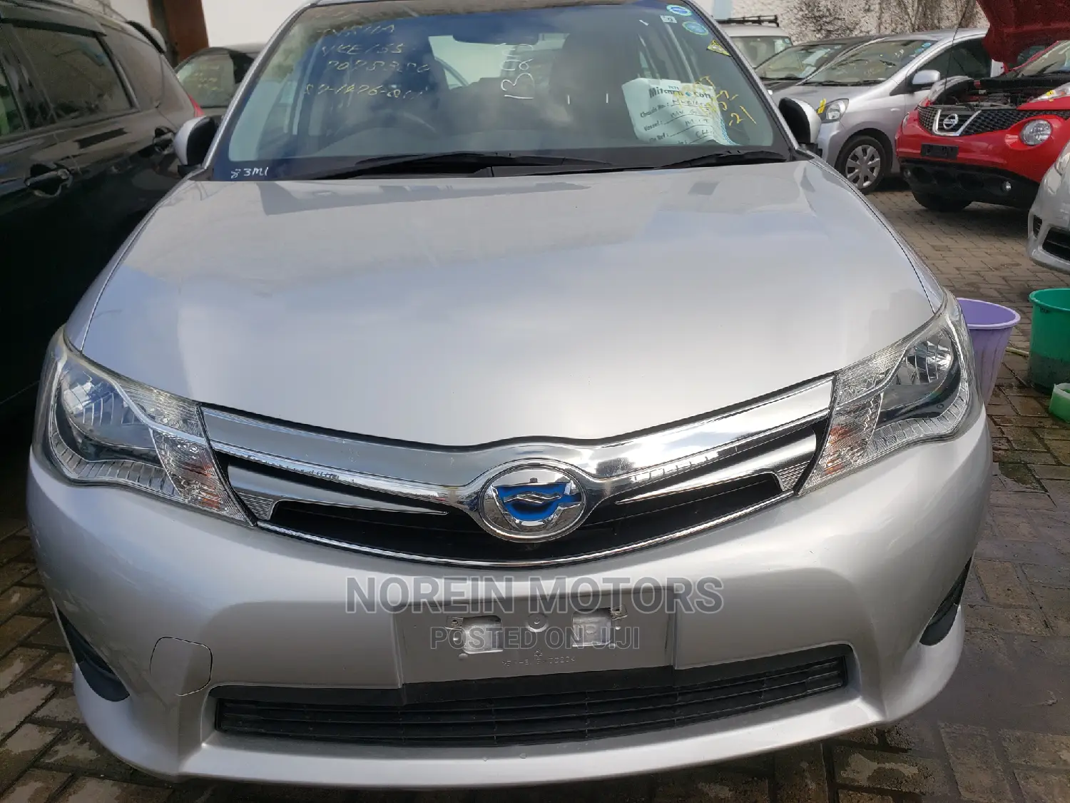 Toyota Axio 2015 Gold