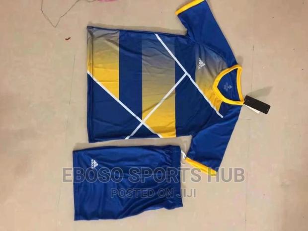 Latest Football Kit - thumbnail 2