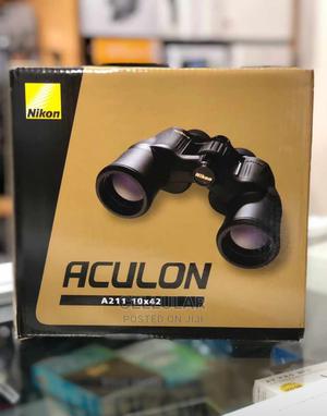 Nikon 10×42 Aculon A211 Binoculars - thumbnail 2