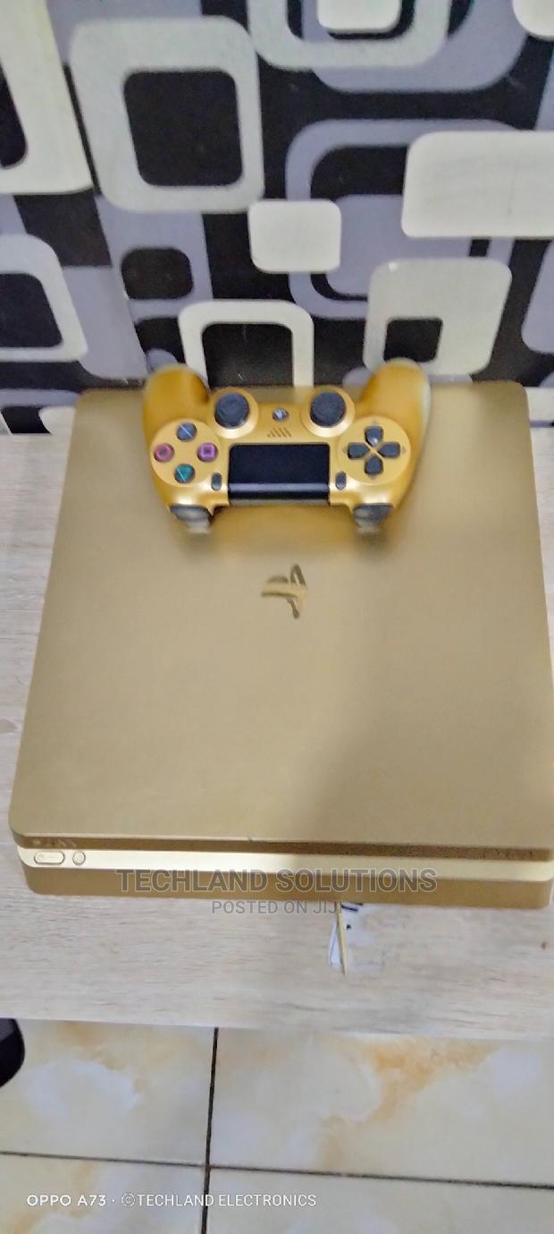 Ps4 Slim , 500gb Limited Edition - main view