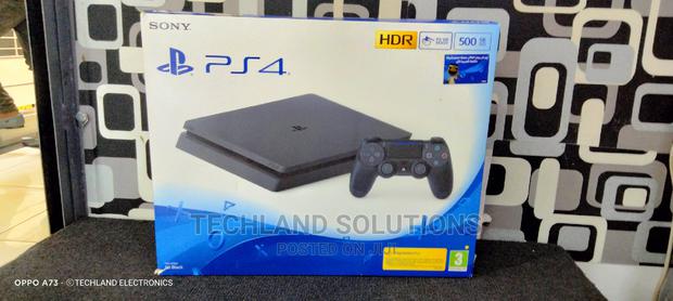 New Ps4 Slim 500gb - thumbnail 3