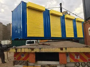 40ft Container Fabricaed Into Stalls and Ddelivered