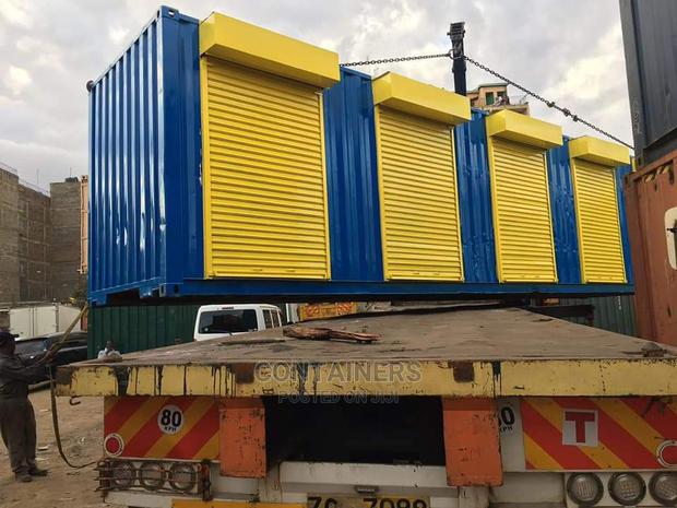 40ft Container Fabricaed Into Stalls and Ddelivered - thumbnail 2