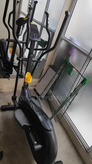 Cross Trainer, Cross Trainer Digital With Phone Connectivity