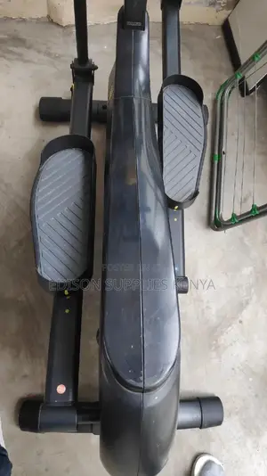 Cross Trainer, Cross Trainer Digital With Phone Connectivity
