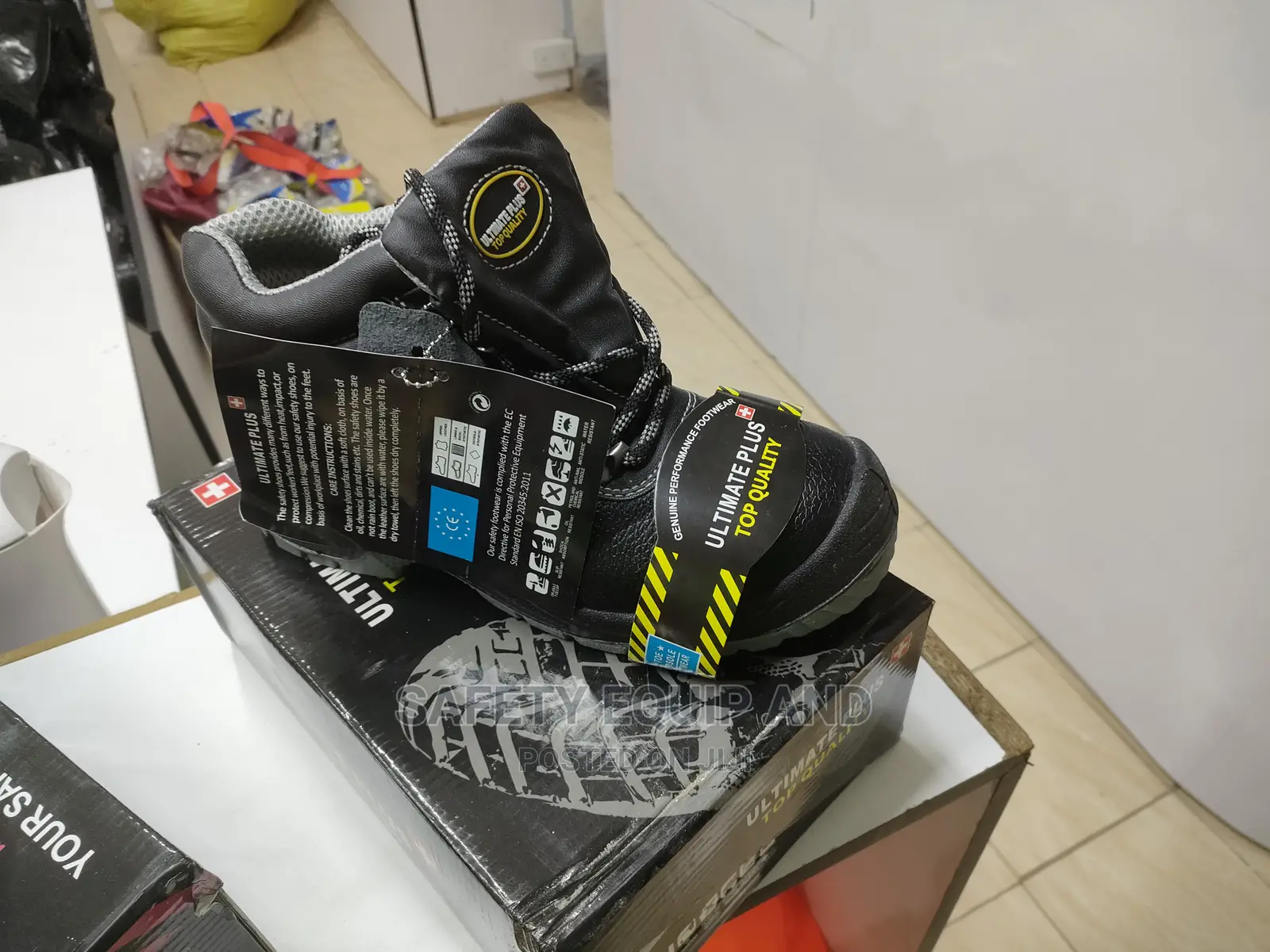 Safety Boots Oil and Acid Resistant