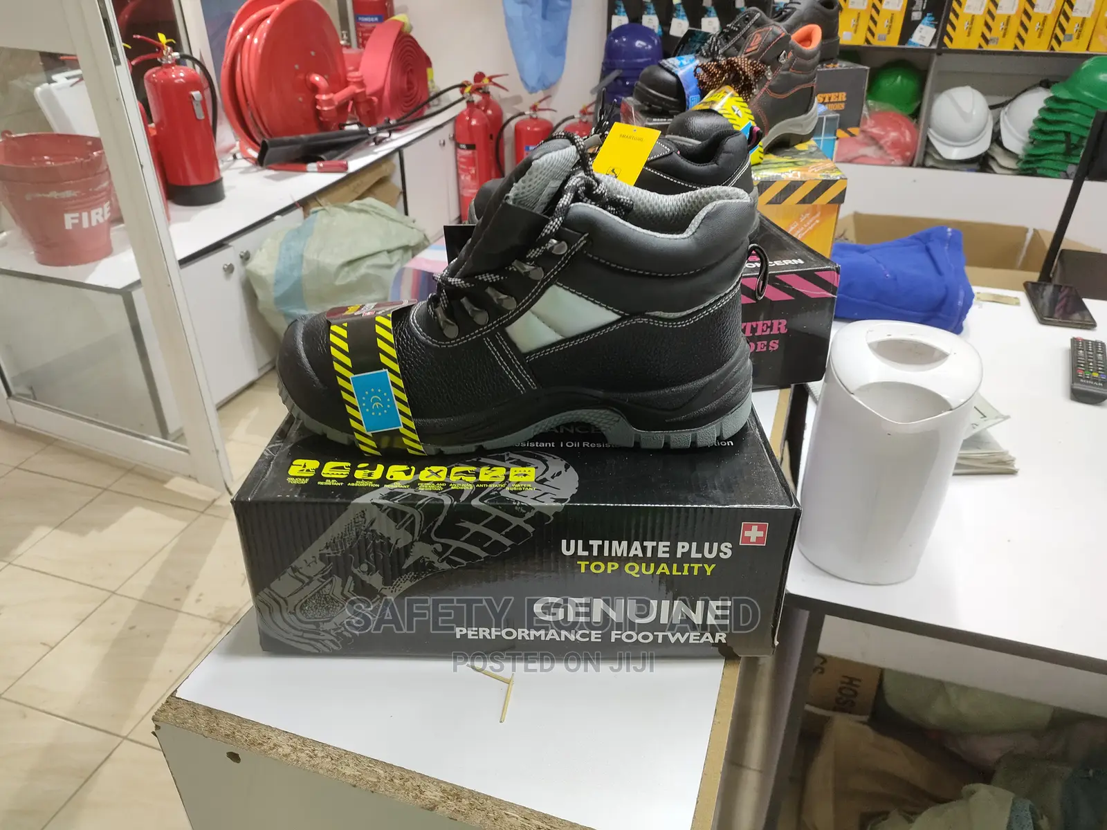 Safety Boots Oil and Acid Resistant