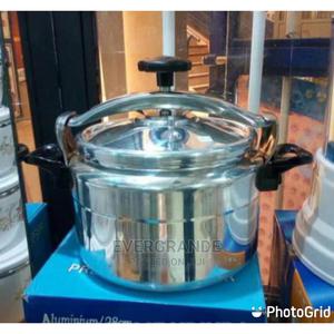 Alminium 11ltrs Pressure Cooker - thumbnail 2