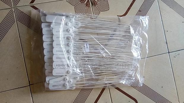 Plastic Seals - thumbnail 14