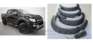 T6: Ford Ranger : Black Wheel Arch Fender Flares