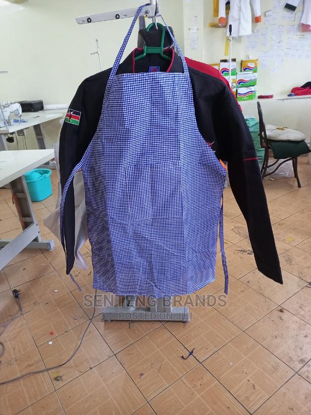 Checked Aprons - main view