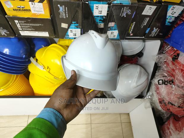 Construction Helmets - thumbnail 2