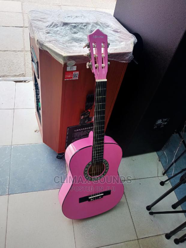 Classical Guitar Size 36 - main view