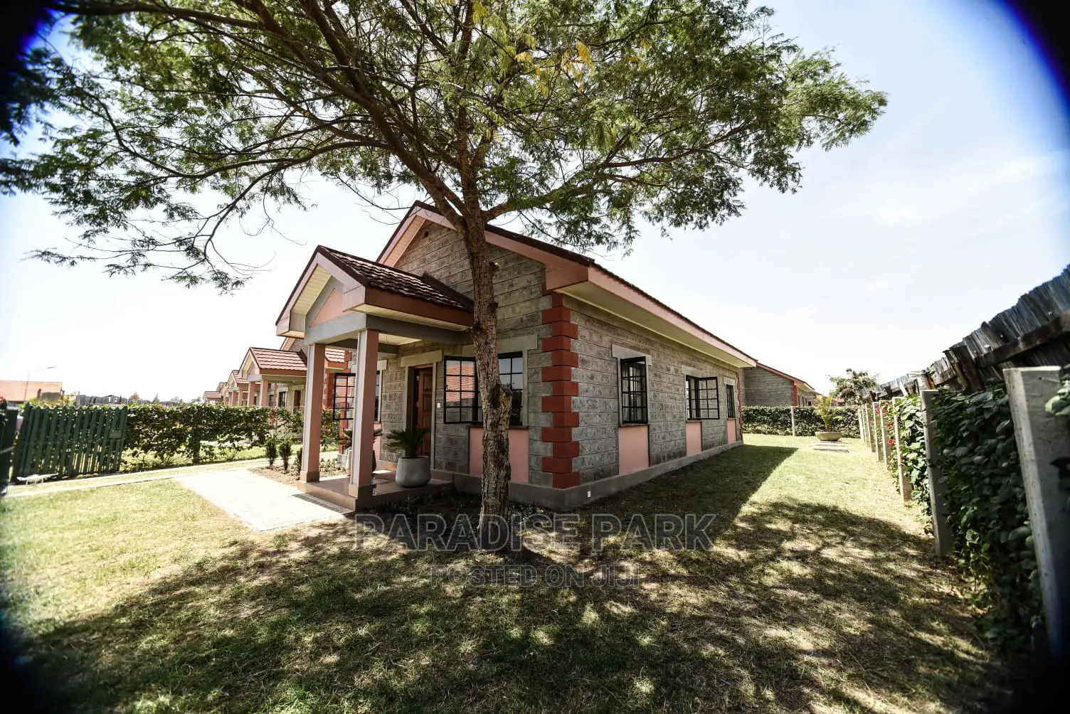 3bdrm Bungalow in Paradise Park Estate, Kinanie for sale
