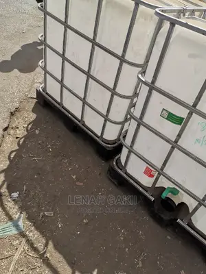 IBC Steel Caged Water Tank
