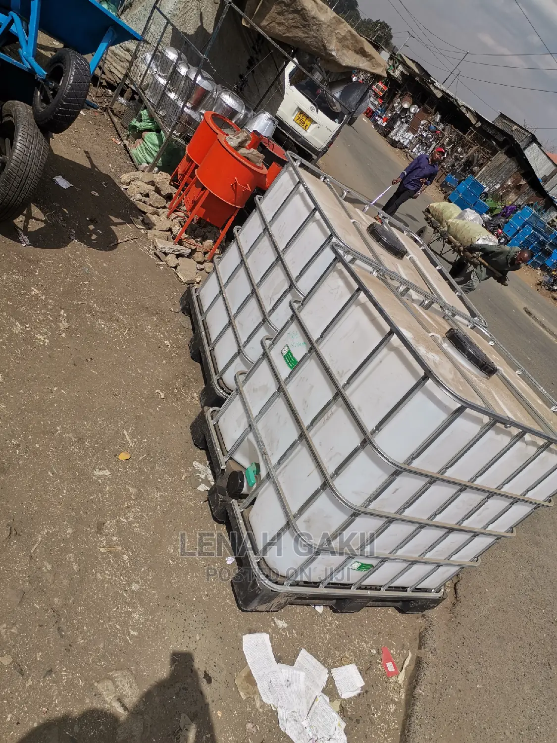 IBC Steel Caged Water Tank