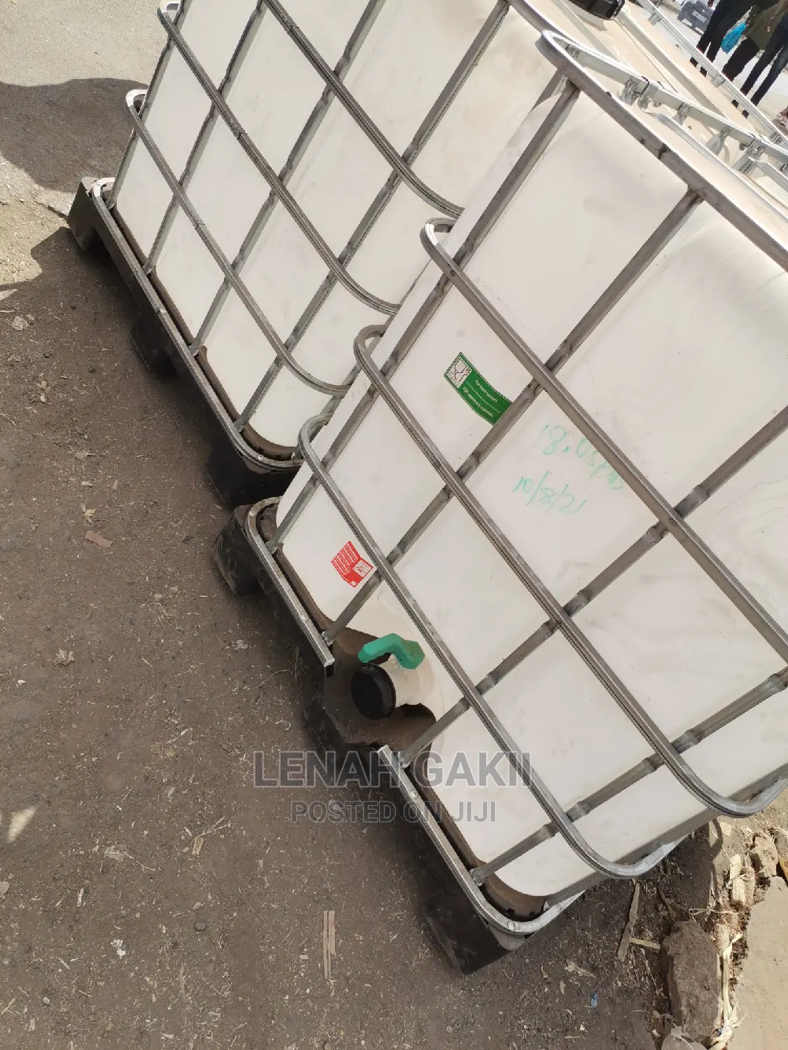 IBC Steel Caged Water Tank
