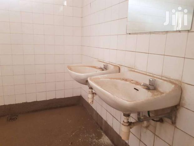 Godown In Industrial Area - thumbnail 6