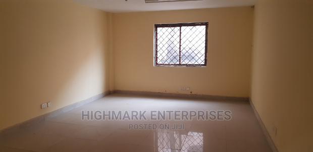 10000sq Feet Godown to Let Mombasa Road - thumbnail 3